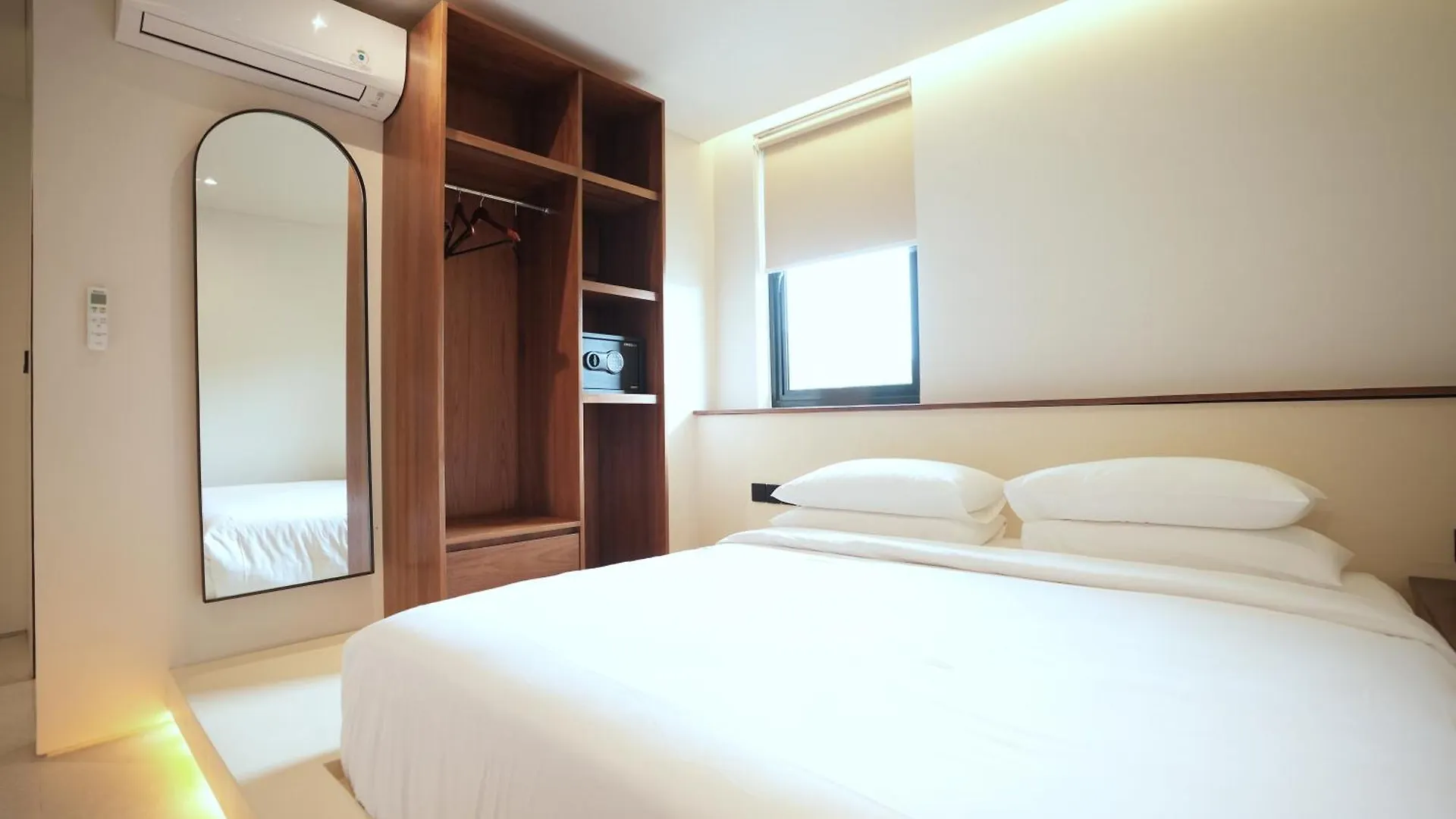 Atera Loft Canggu Hotel 4*, Canggu (Bali) Indonesia